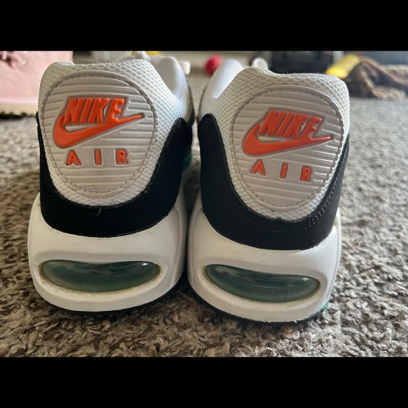 Nike Air Max - Picture 5 of 6